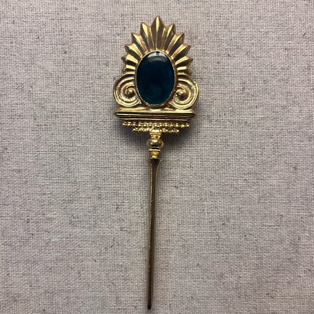 ✨ Unique Vintage Gold & Green Brooch - Picture 4 of 7